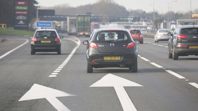How Our Emergency Breakdown Service Keeps You Moving During UK Road Trips
