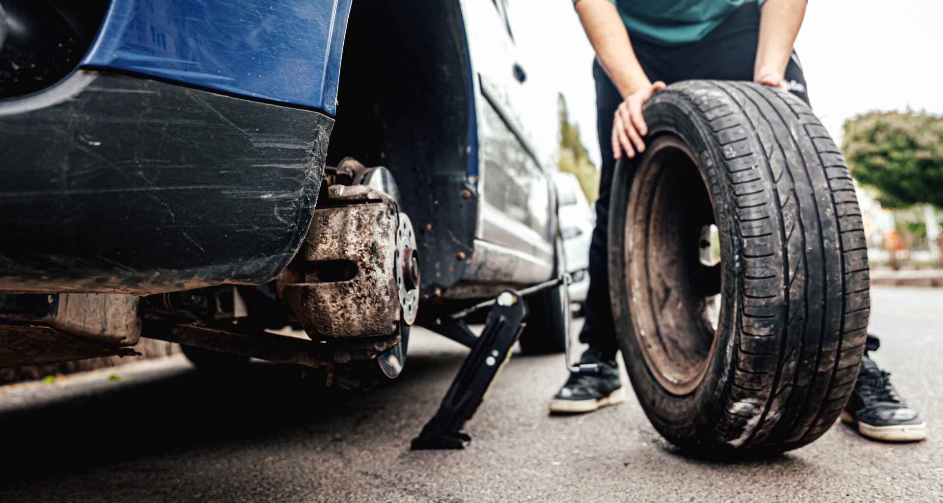 What to Do If Your Car Breaks Down on a Busy Dual Carriageway