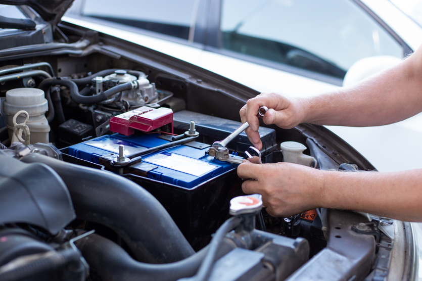 How Long Does a Car Battery Last? Tips from the Pros