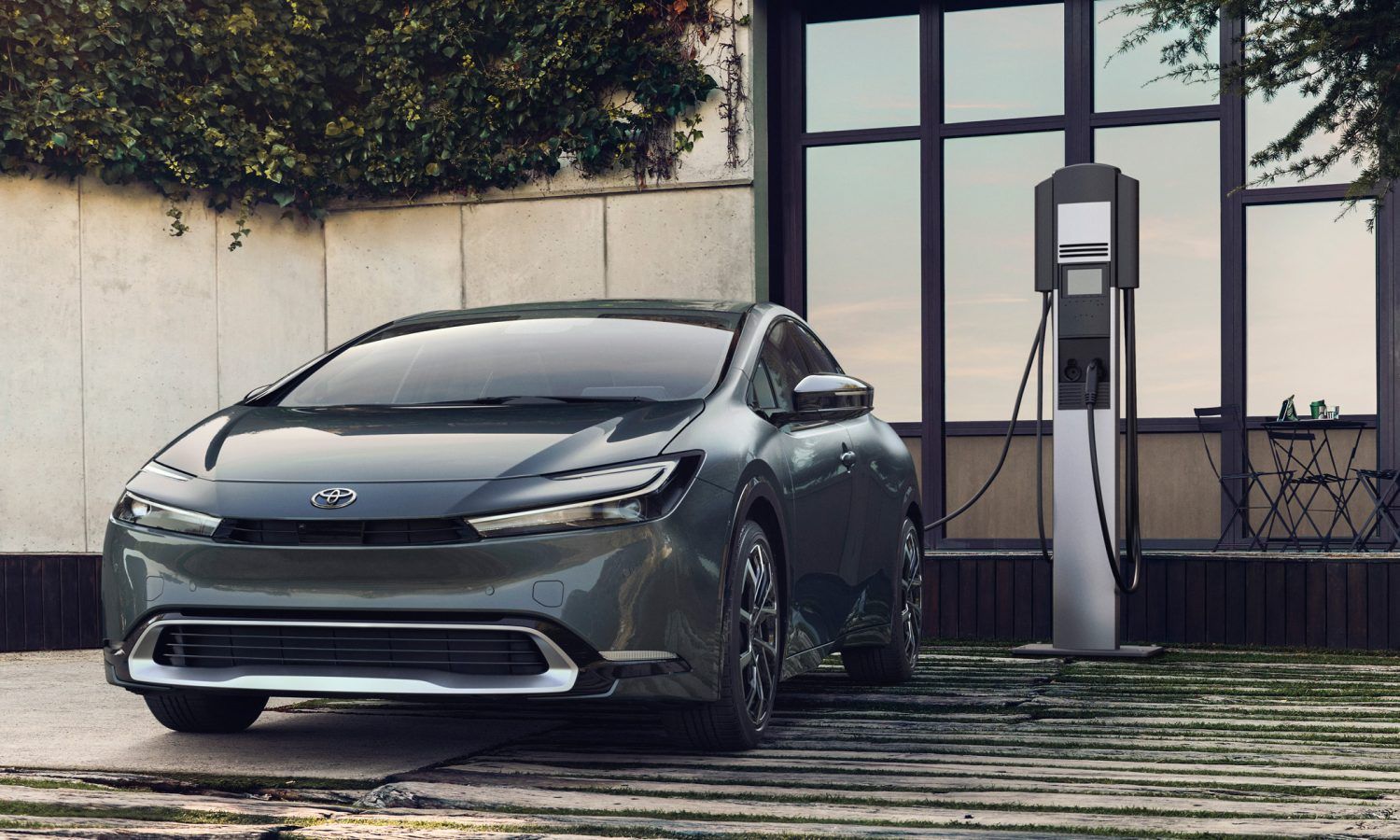Can Hybrid Cars Run Out of Power Like Traditional Cars Run Out of Fuel?