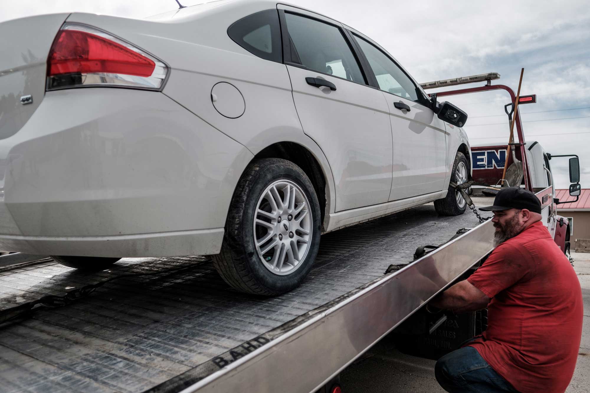 How Car Recovery Prepares Your Vehicle for Safe Towing